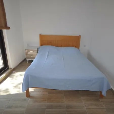 Meteor Villa